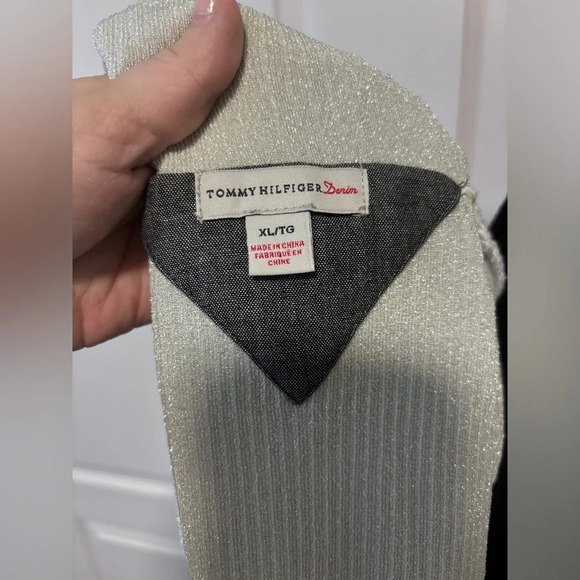 Tommy  Hilfiger Denim | Sparkly Sleeveless Turtleneck Top | Size XL - Picture 10 of 11